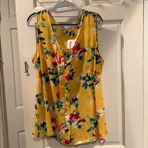 Rose+Olive sleeveless blouse